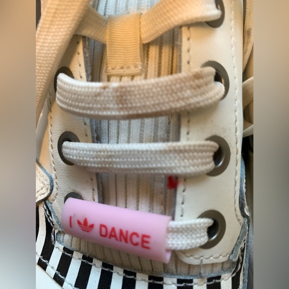 ADIDAS I ❤️ DANCE - Picture 11 of 16